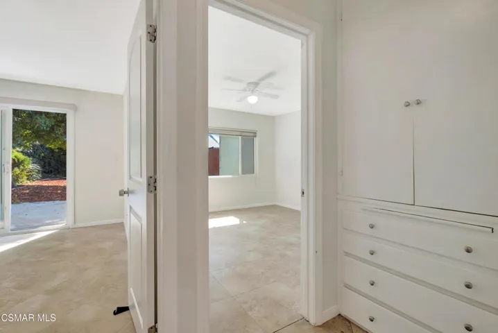 7322 Lindley Ave-9