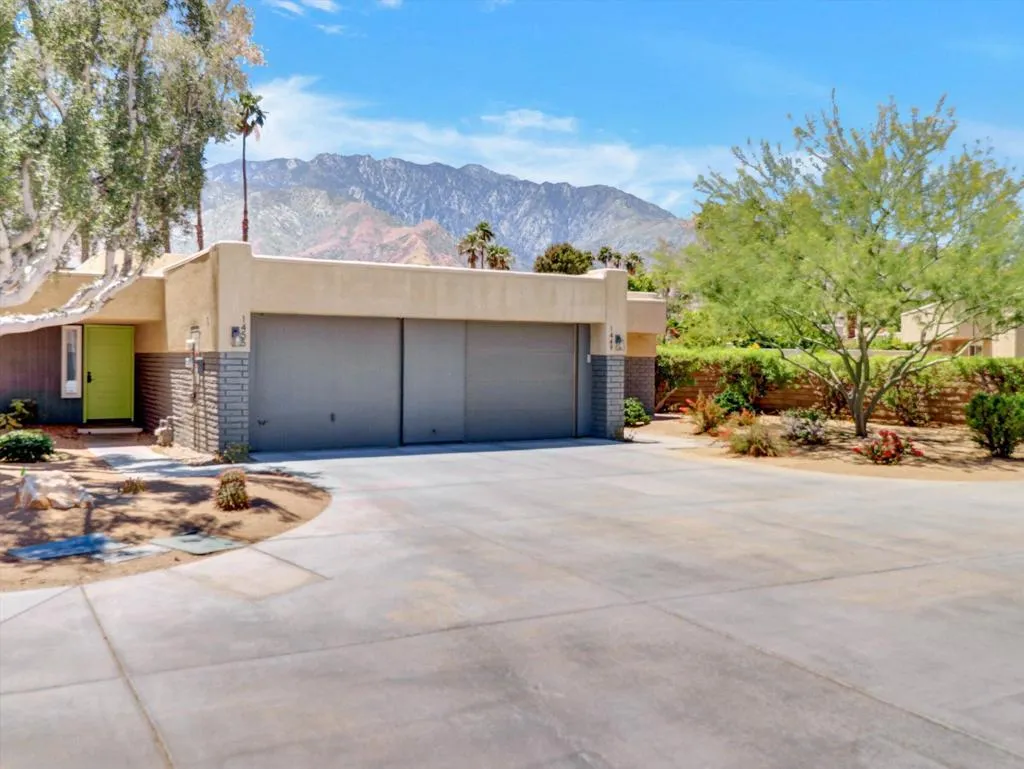 02-1455 Sunflower Circle S-2