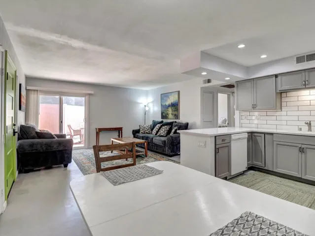 13-1455 Sunflower Circle S-13