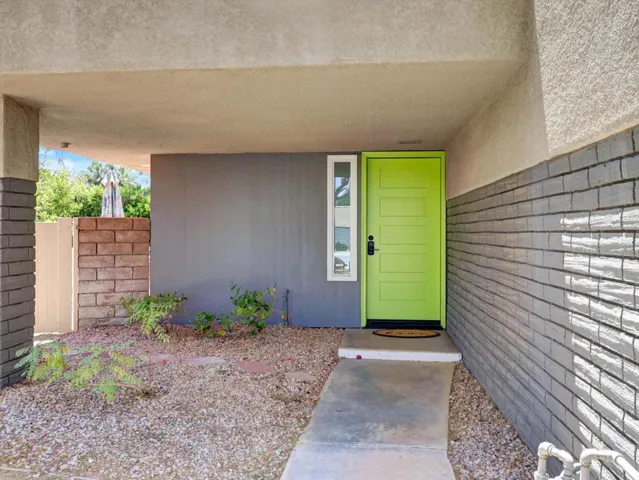 04-1455 Sunflower Circle S-4