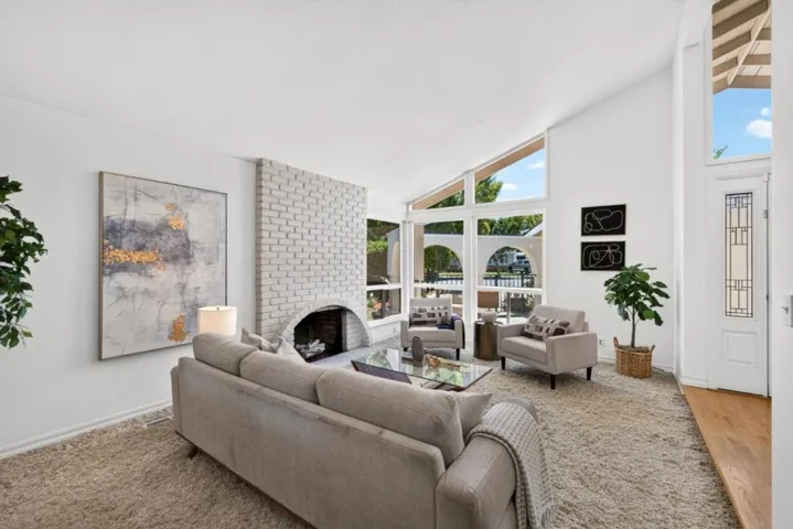 879 El Rio Drive, San Jose, California 95125