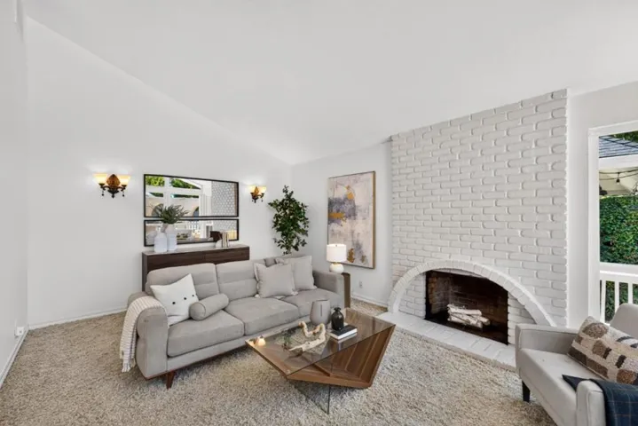 879 El Rio Drive, San Jose, California 95125