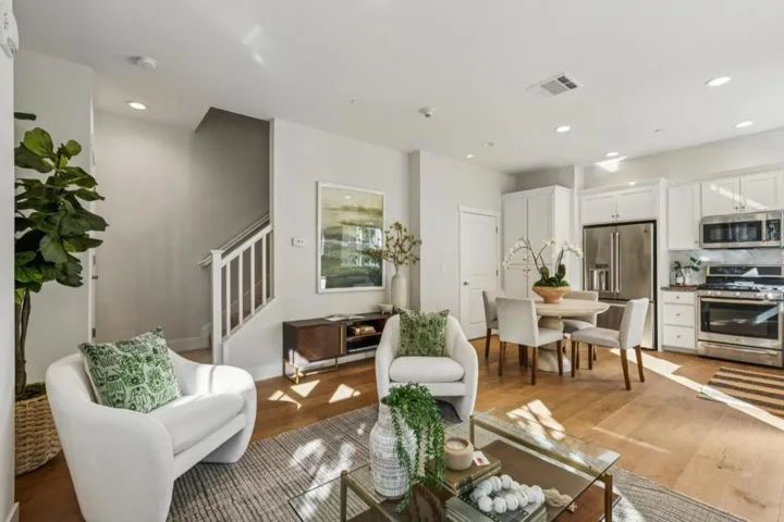 160 Tilton Avenue, San Mateo, California 94401