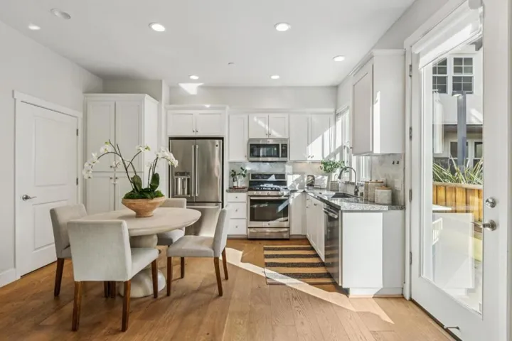160 Tilton Avenue, San Mateo, California 94401