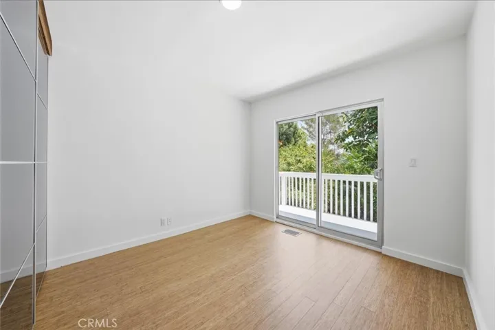 Bedroom #2, top floor with all other bedrooms