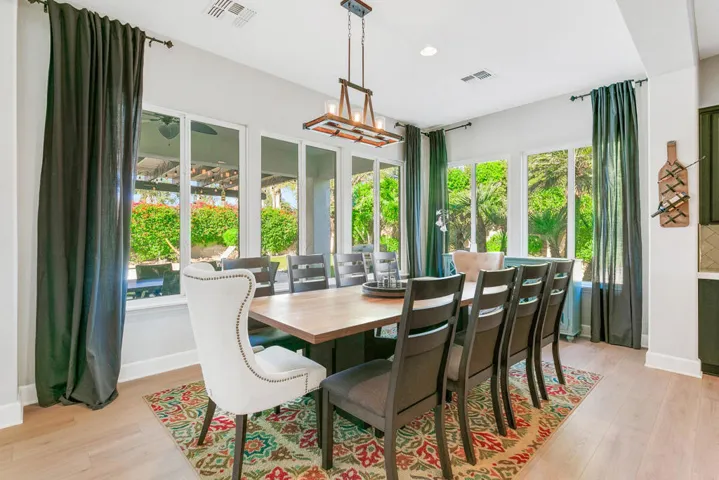 13 DINING MLS