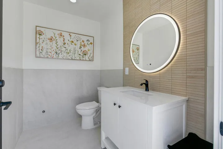 52 EXT BATH MLS