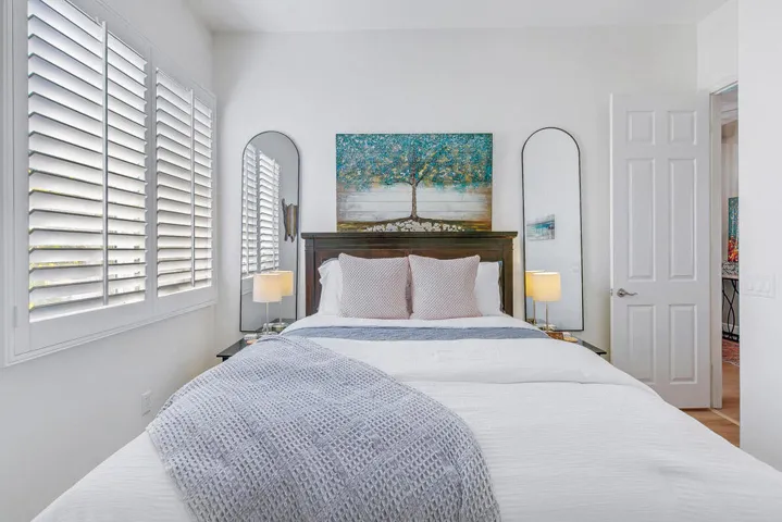 27 BEDROOM MLS