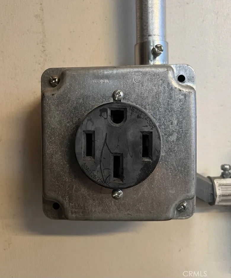 240 V Tesla Charging Station