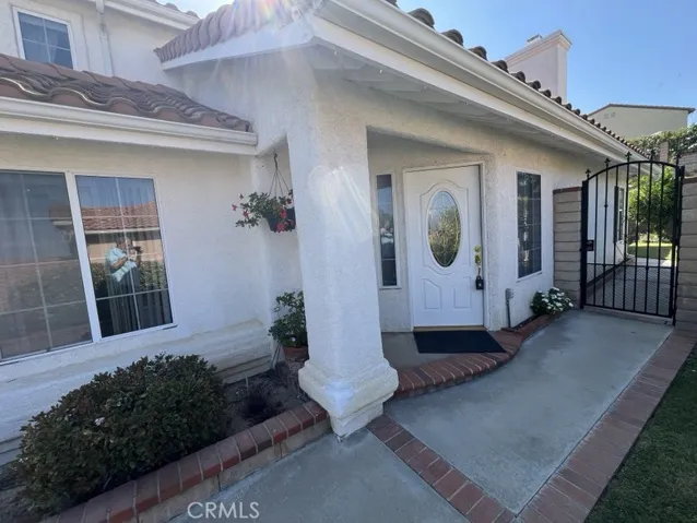Front door entryway
