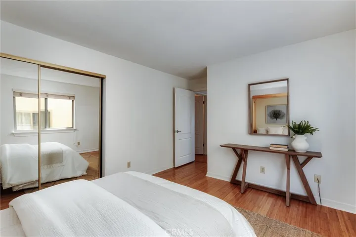 Second bedroom.