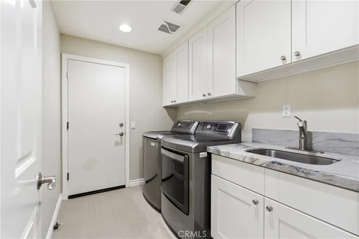 10565 Costello, Tustin, California 92782