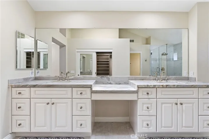 10565 Costello, Tustin, California 92782