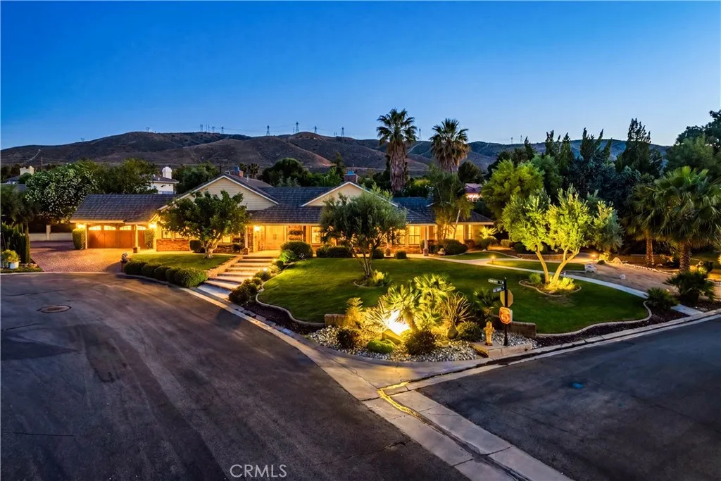 5842 Alleppo Ln