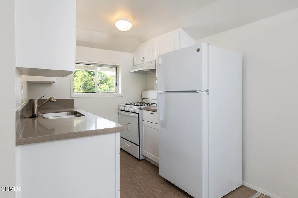 960 Atchison St 009-mls