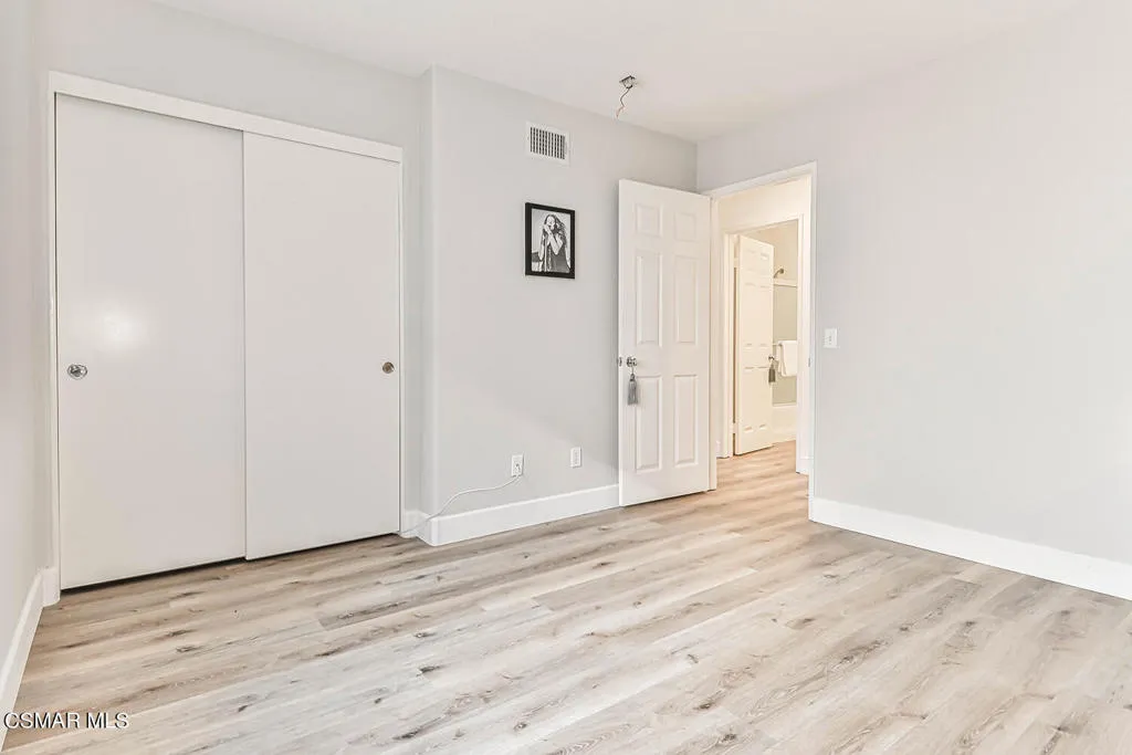 eBedroom2-2