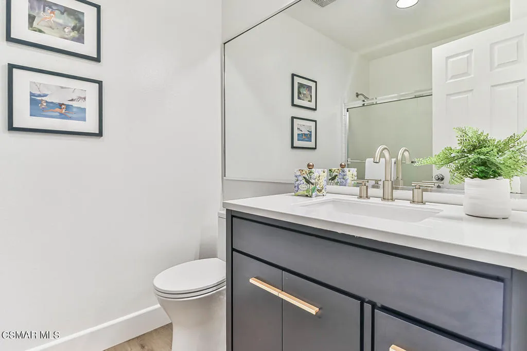 fGuest Bath1