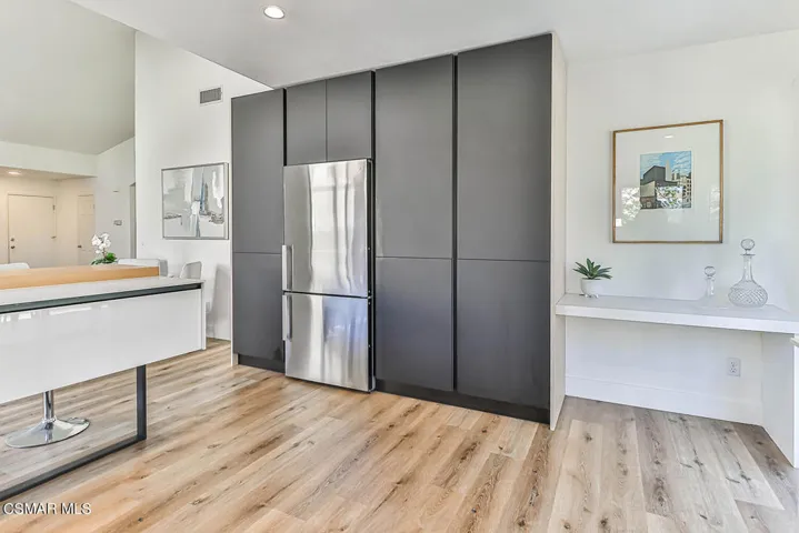 cKitchen and Dining7