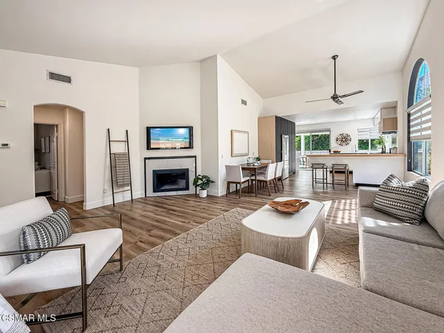 bLiving Dining and Kitchen2