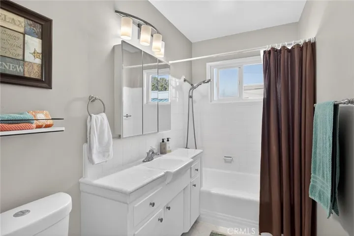 1057 E Appleton 10, Long Beach, California 90802
