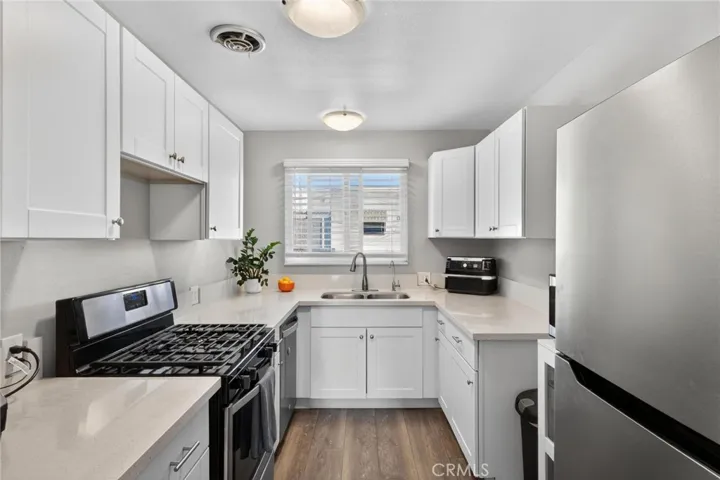 1057 E Appleton 10, Long Beach, California 90802