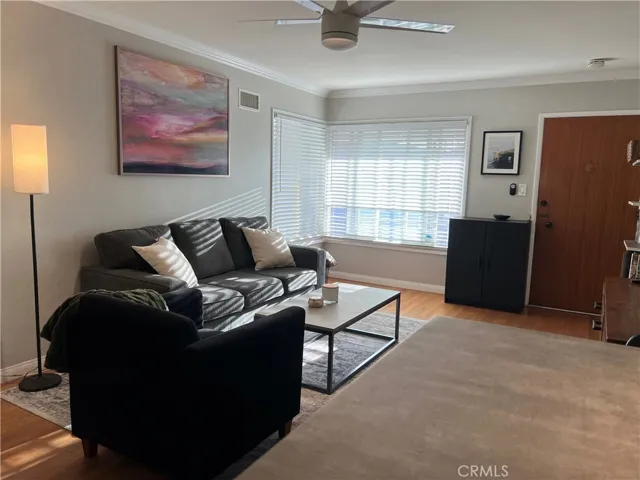 1057 E Appleton 10, Long Beach, California 90802