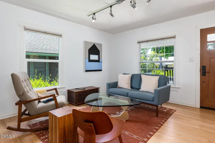 1032 Palm Ave 008-mls