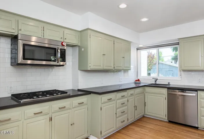 1032 Palm Ave 016-mls