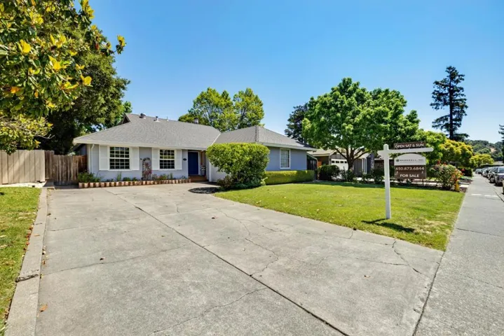 71 San Carlos Way, Novato, California 94945