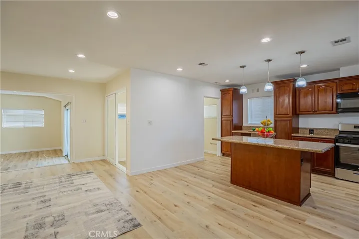 12519 Roseton, Norwalk, California 90650