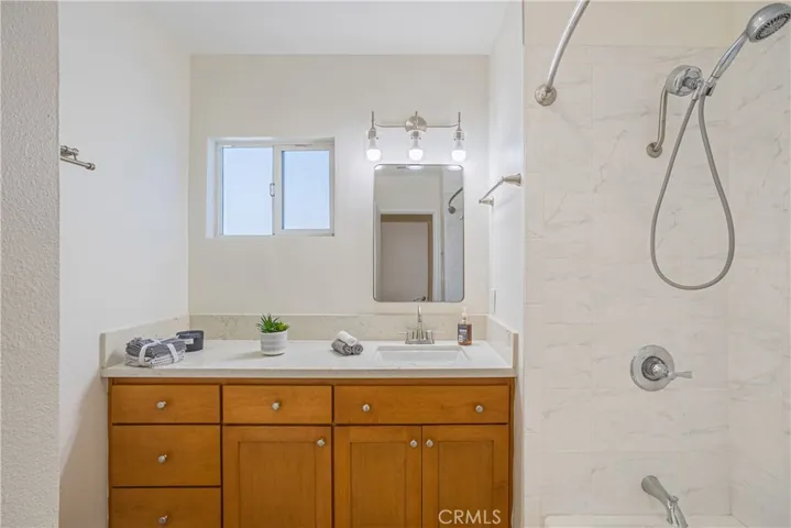 12519 Roseton, Norwalk, California 90650