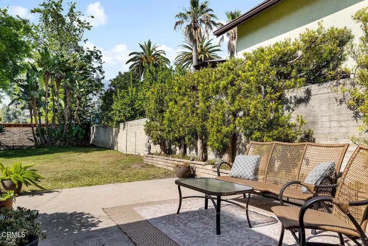 1045 New York Dr 059-mls