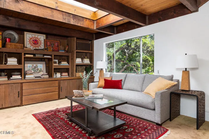 1045 New York Dr 026-mls