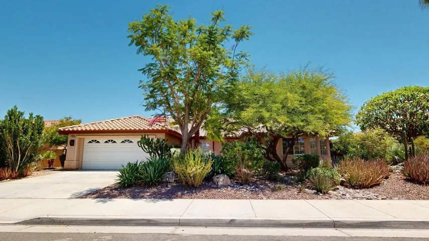 43850-Venice-Dr-La-Quinta-CA-92253-05212
