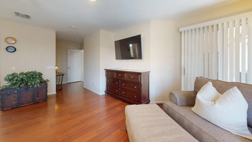43850-Venice-Dr-La-Quinta-CA-92253-Bedro