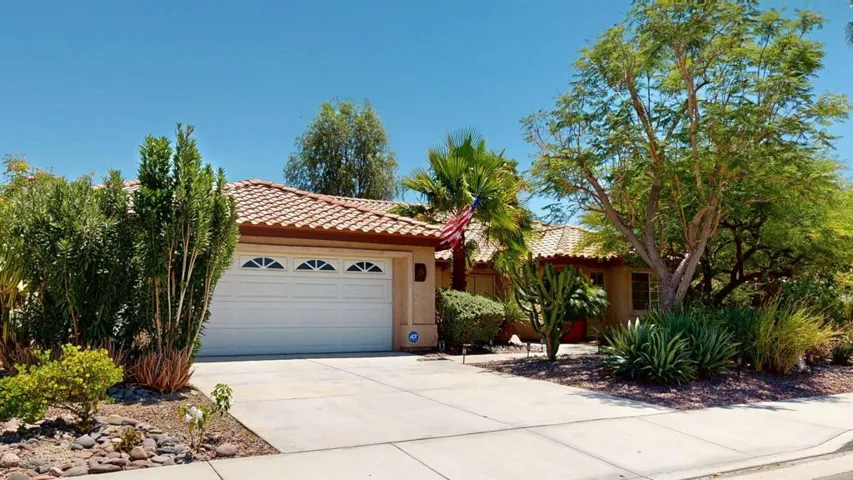 43850-Venice-Dr-La-Quinta-CA-92253-05212