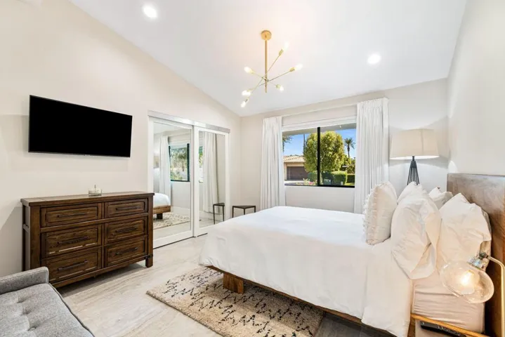 19. Bedroom with Desert View