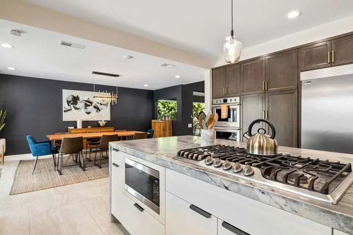 10. Kitchen Gas Range