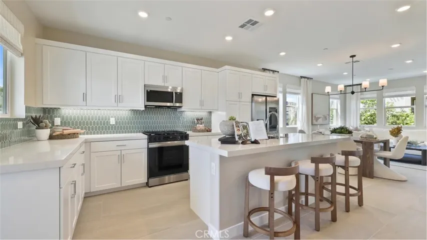 Photos shown are of model only- not actual homesite.