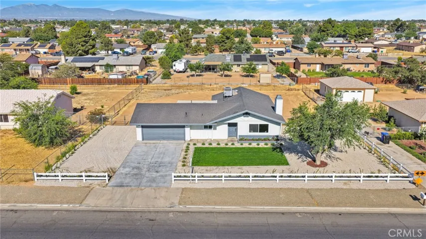 12810 Navajo, Apple Valley, California 92308