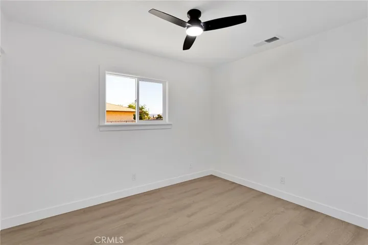 12810 Navajo, Apple Valley, California 92308