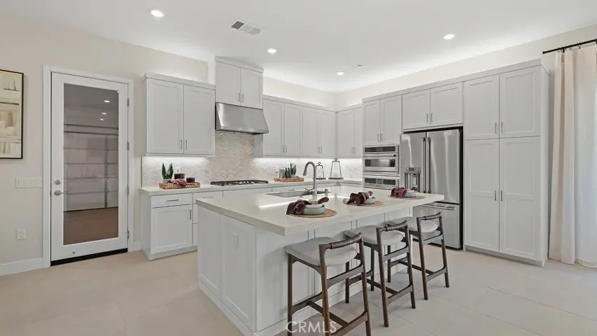 Photos shown are of model only- not actual homesite.