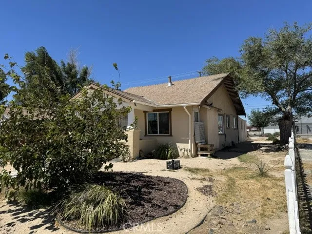 15957 K, Mojave, California 93501