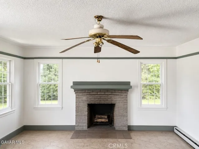 15957 K, Mojave, California 93501