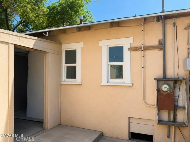 15957 K, Mojave, California 93501