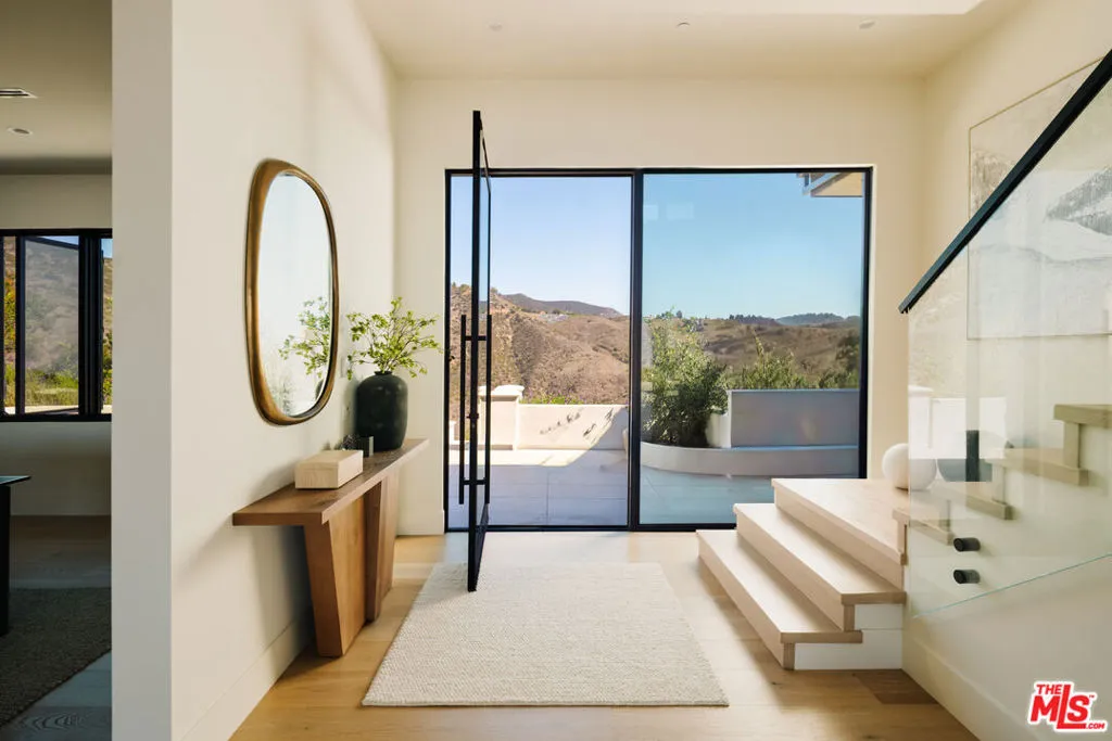 5811 Murphy Way, Malibu, California 90265 — photo 5