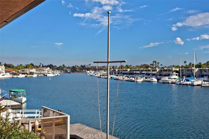 20915 Shellfish Lane, Huntington Beach, California 92648