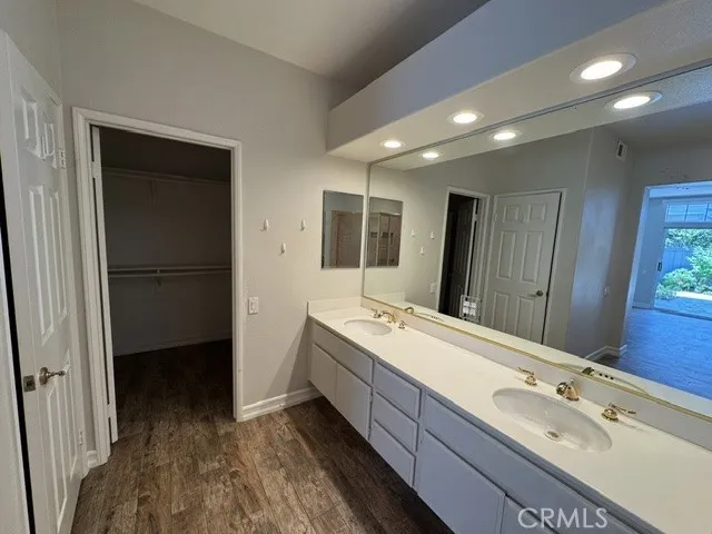 Primary bath with double sinks
