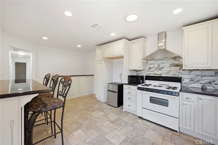 11402 Bradhurst St, Whittier, California 90606