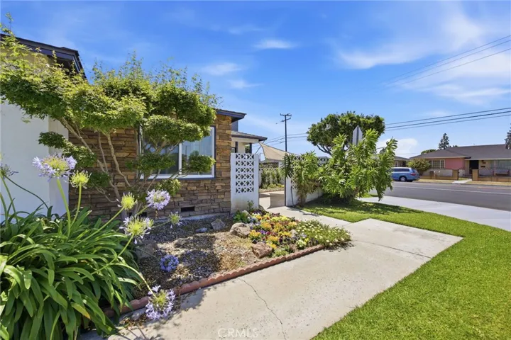11402 Bradhurst St, Whittier, California 90606